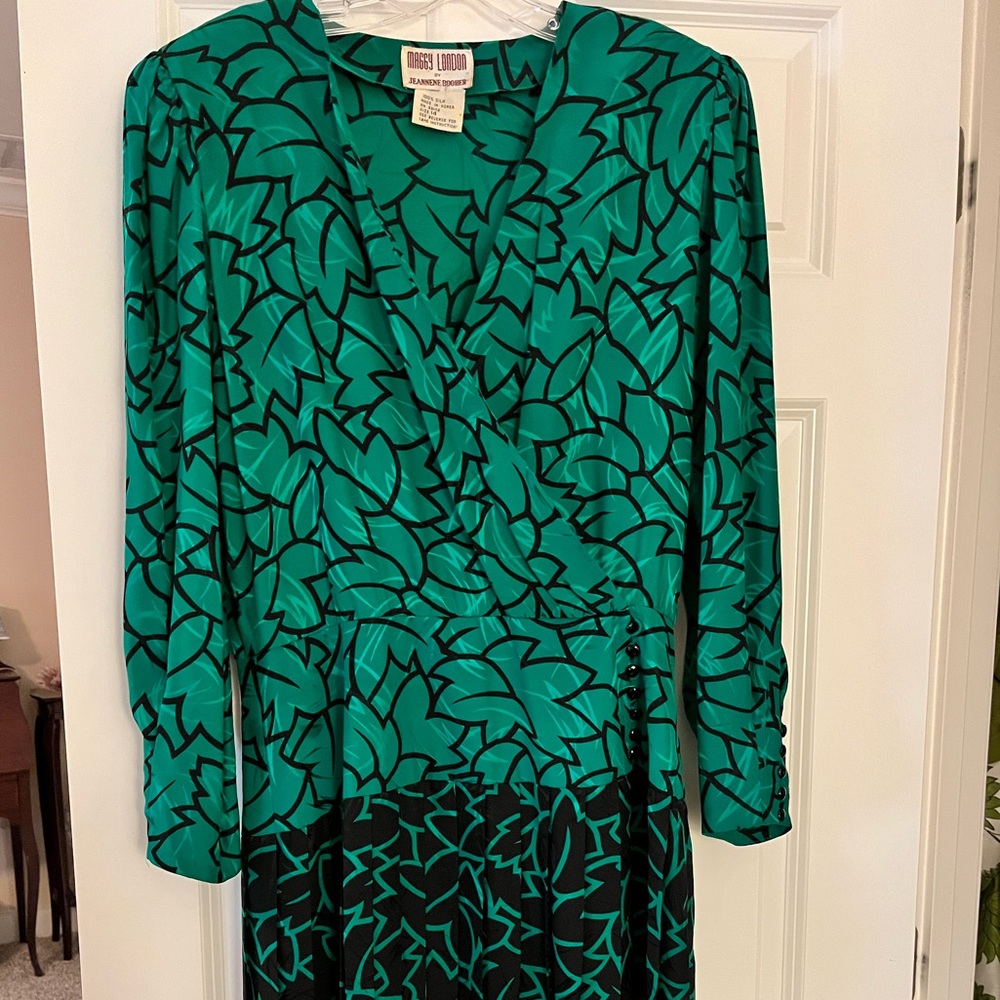 Maggy London Silk Teal and Black Leaf Pattern Dress
